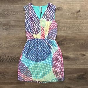 XS W118 by Walter Baker chevron dress